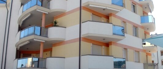 122